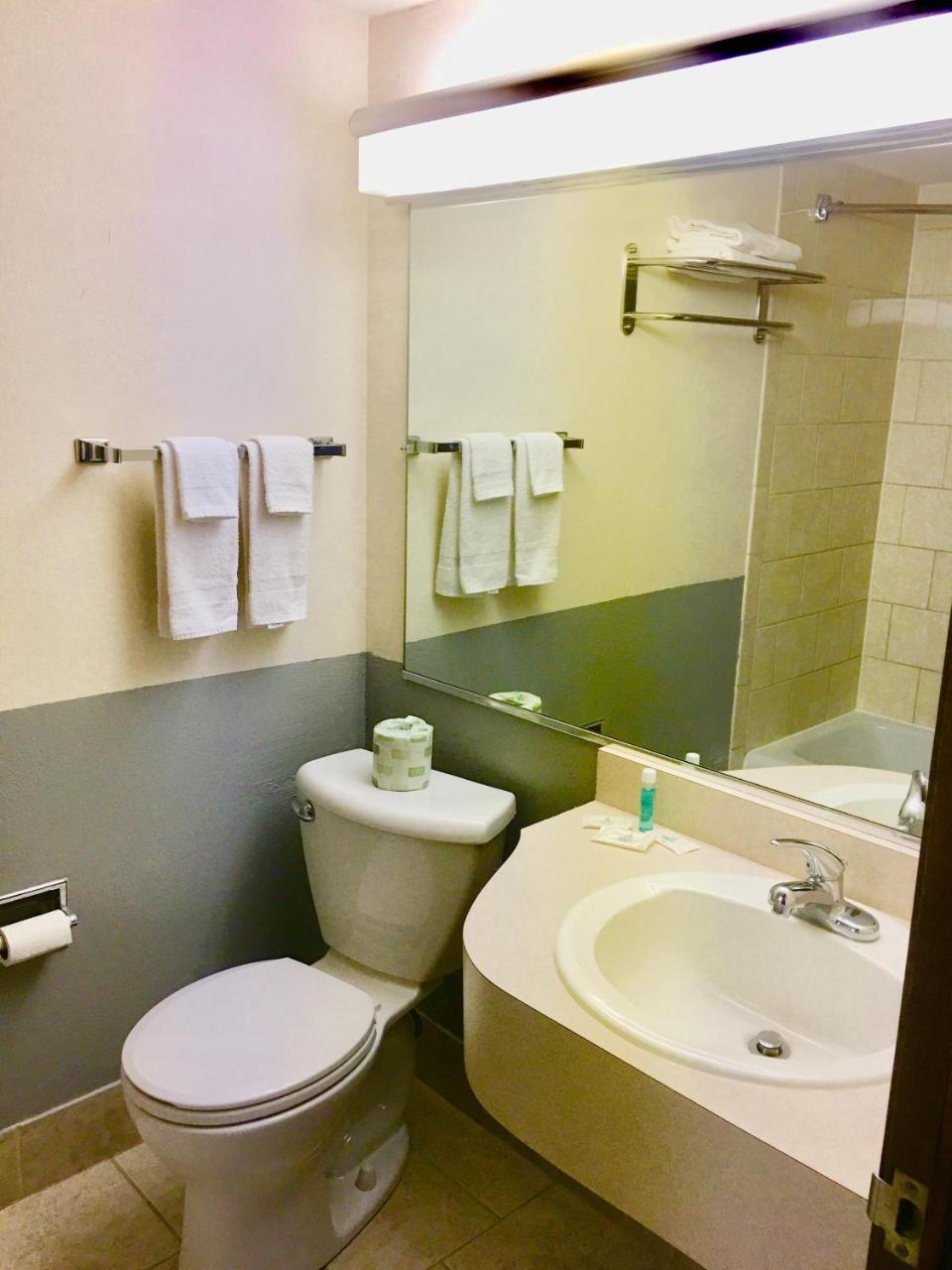 Lancaster Welcome Inn 외부 사진
